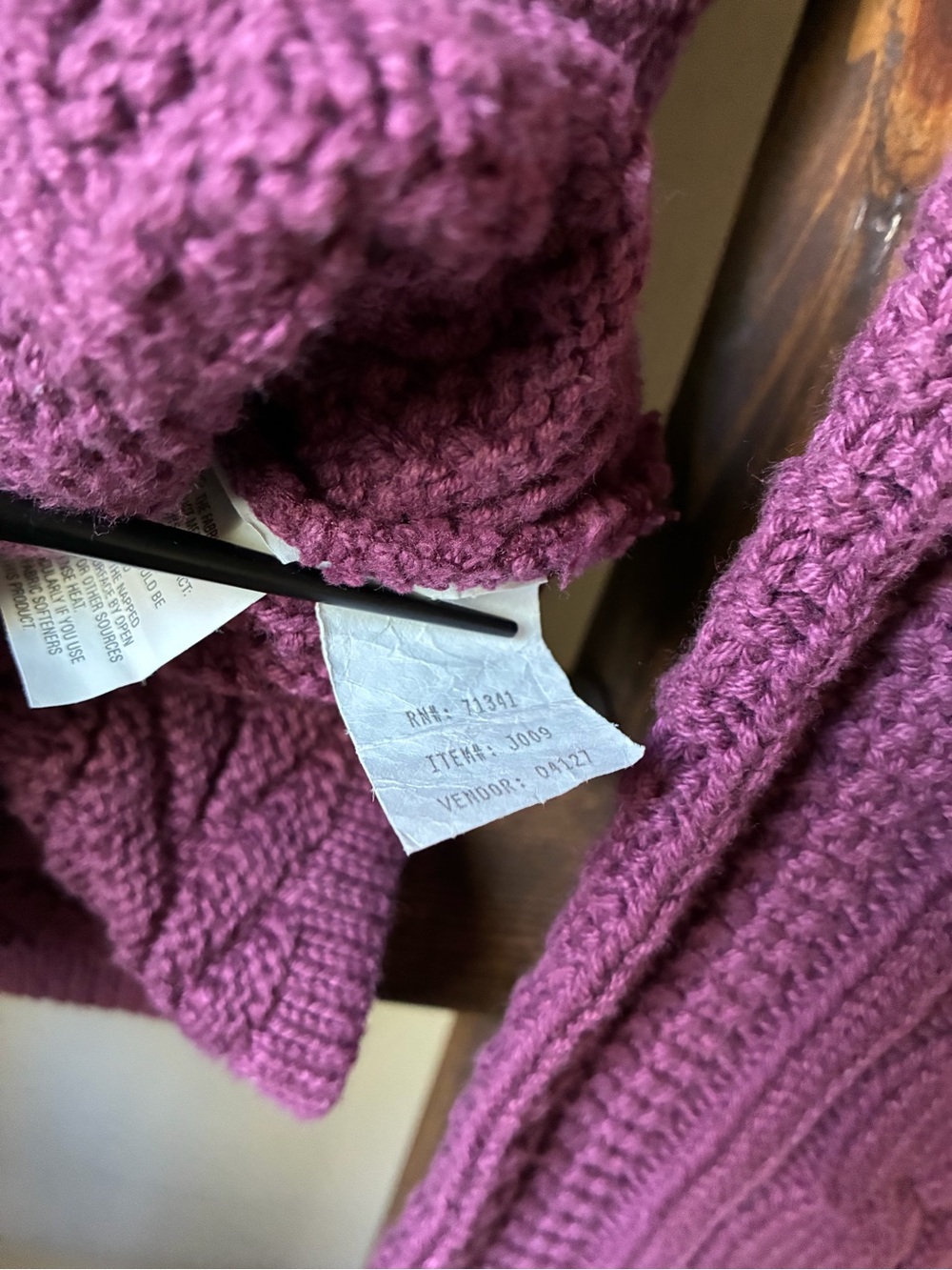 Vintage L.L.Bean 100% Cotton Cable Knit Button Up Cardigan Size S Plum - Picture 9 of 11